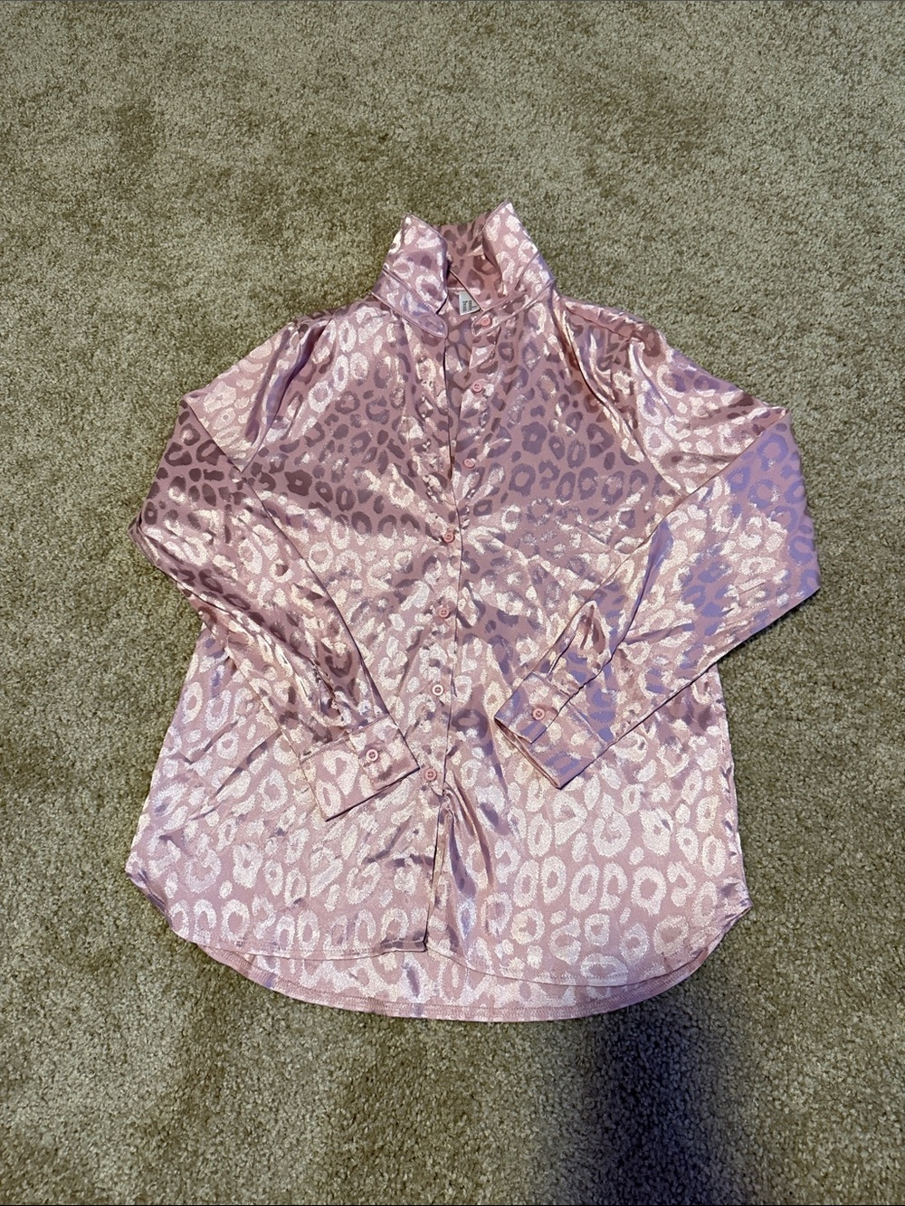 Women's Pink Satin Leopard-Print Button-Up Top